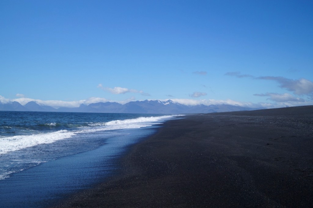 Iceland Day 4 – Coastal road, Black Beaches and a Glacier